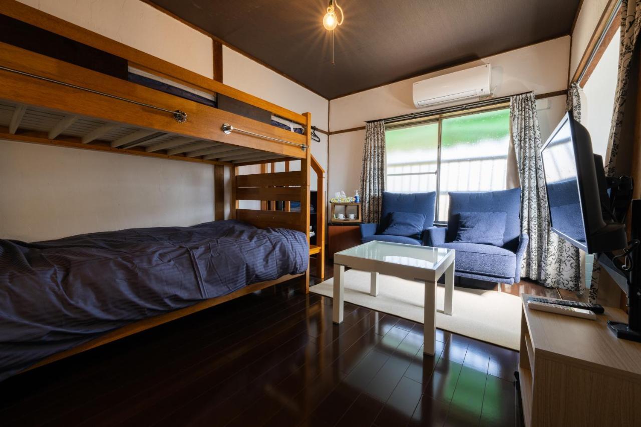 Bed&Cafe Onzo オンゾー 호텔 오노미치 외부 사진
